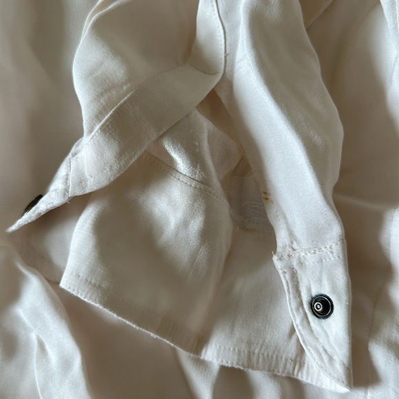 Beautiful vintage Moschino Jeans Button Down Blouse - Picture 8 of 13